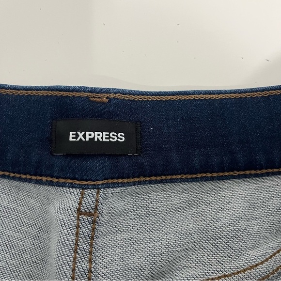 Express Super High Rise Mom Distressed Jean Shorts - Picture 11 of 16